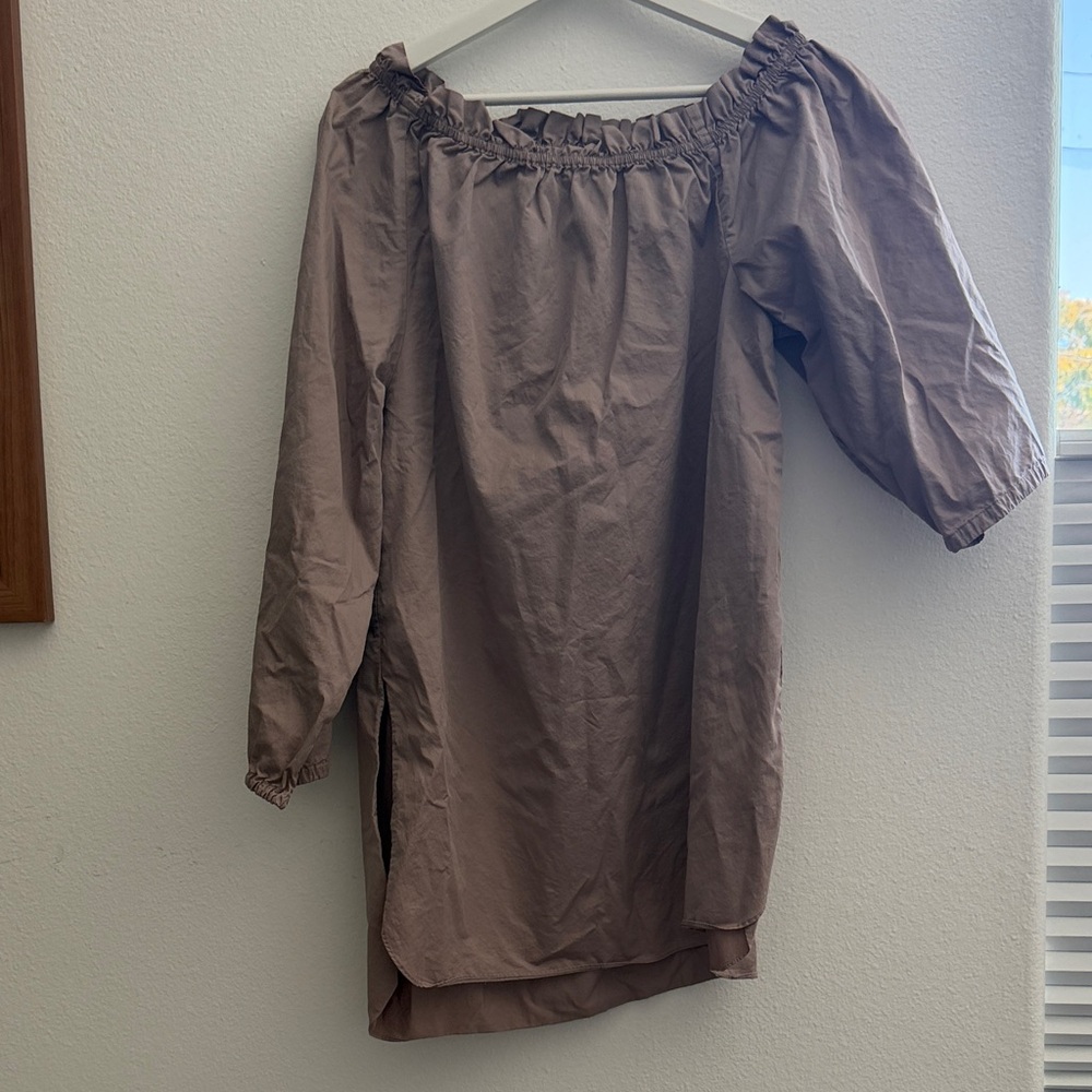 Tibi Off-the-Shoulder Taupe Women’s Top